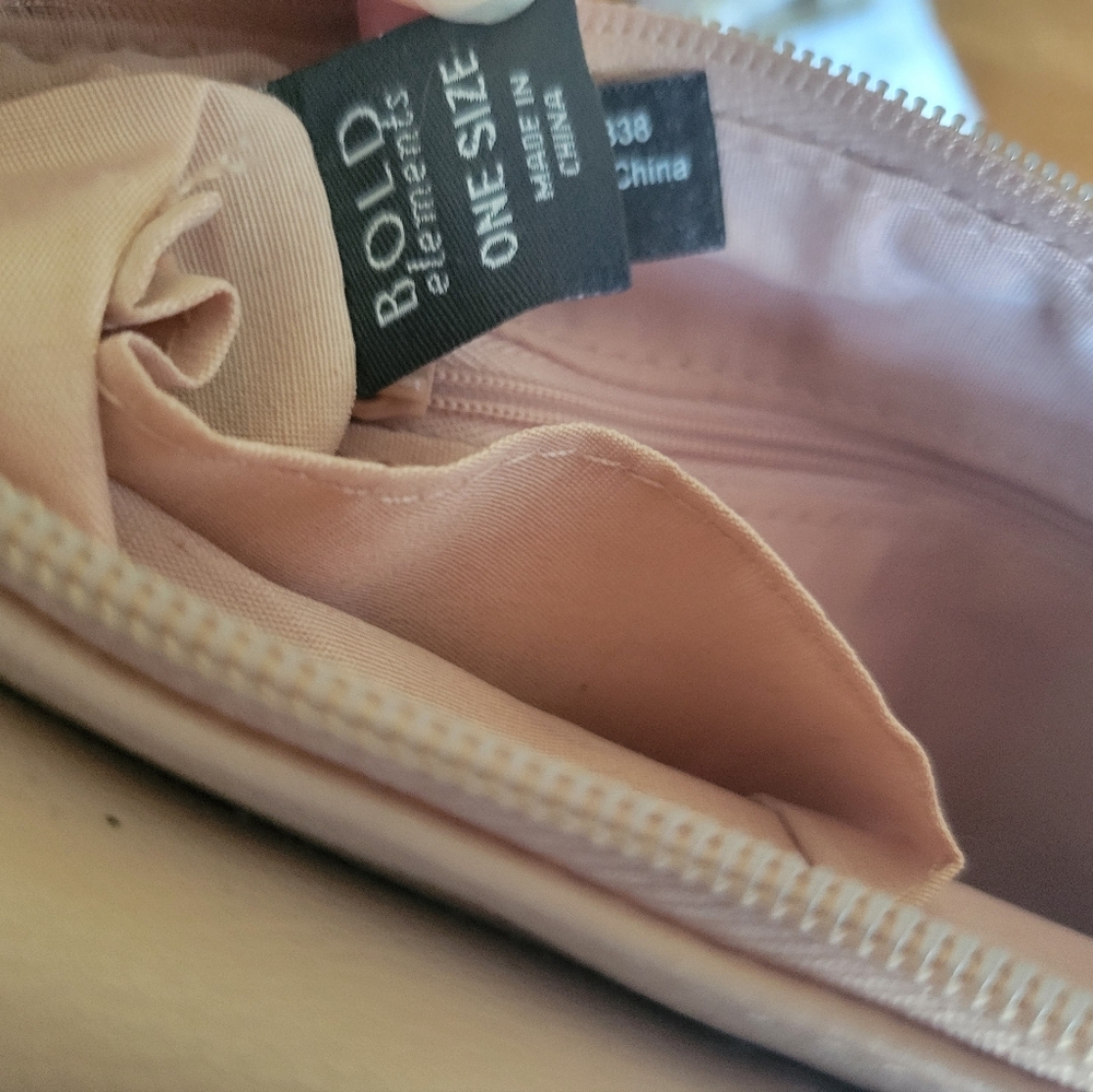 Pink purse - Picture 8 of 9